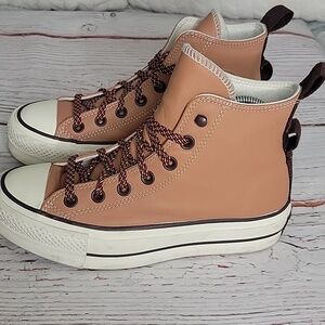 CONVERSE Leather High Top All Stars Women's Platform Sneakers Size 6